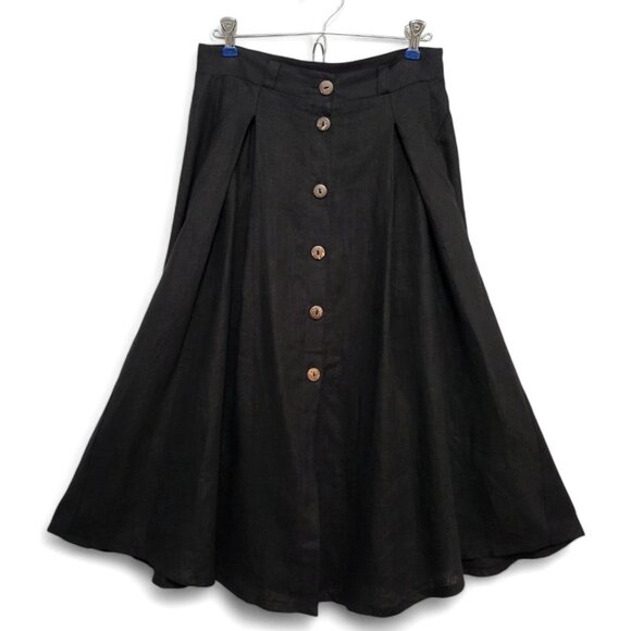 Elegant Black Button-Down Skirt - Picture 11 of 11